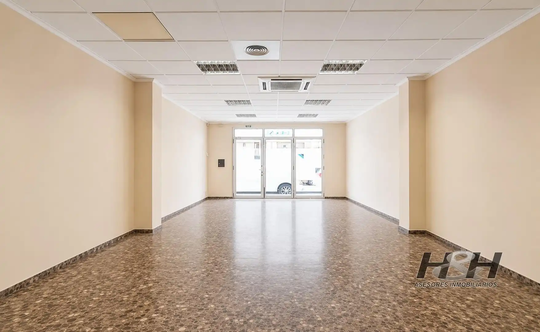 Business premises for sale in Zona Campus Universitario, imagen 3