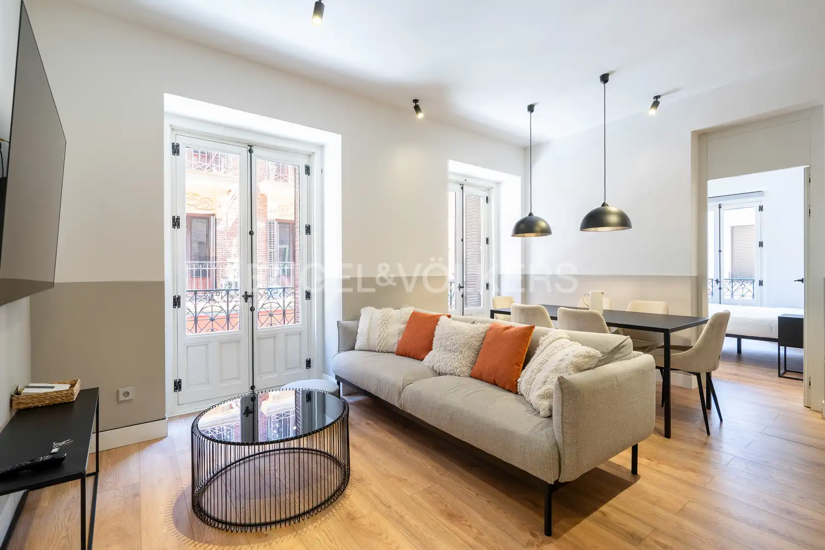 Exterior view of Flat for rent in Madrid  with Air Conditioner, Heating and Furnished