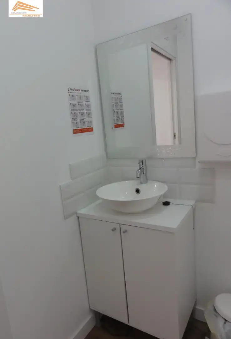 Commercial properties for sale in Calle Alfonso X, Aranzana