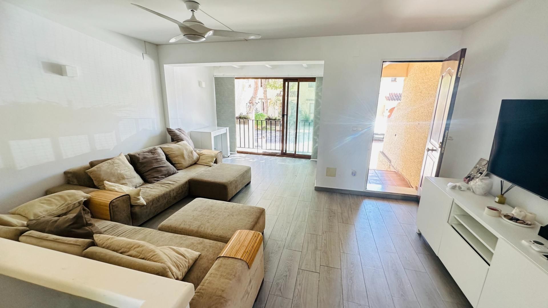 Living room of Single-family semi-detached for sale in Santa Pola  with Air Conditioner, Heating and Private garden