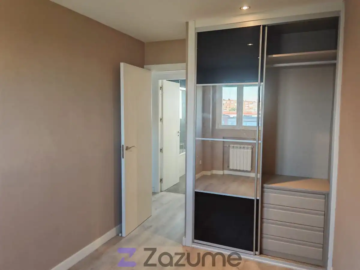 Bedroom of Flat for rent in Alcorcón  with Air Conditioner, Heating and Terrace