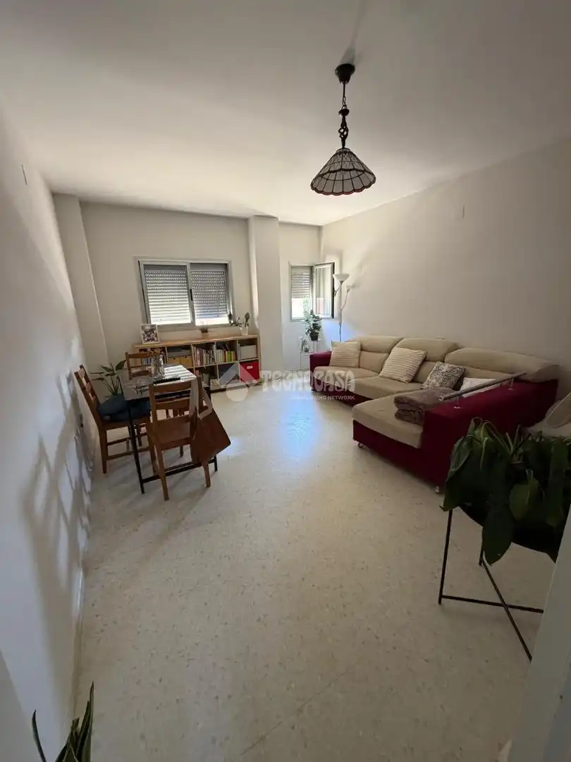 Sala d'estar de Pis en venda en La Rinconada amb Aire condicionat i Calefacció