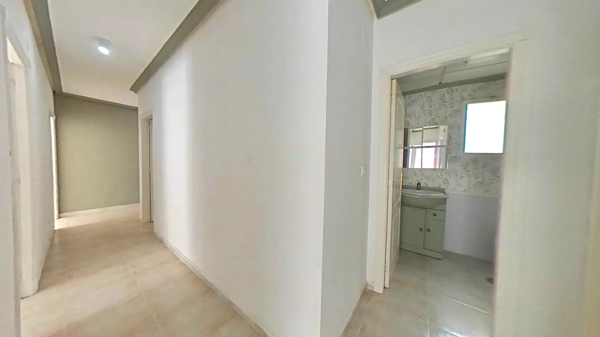 Wohnung zum Verkauf in Bigastro mit Klimaanlage und Balkon