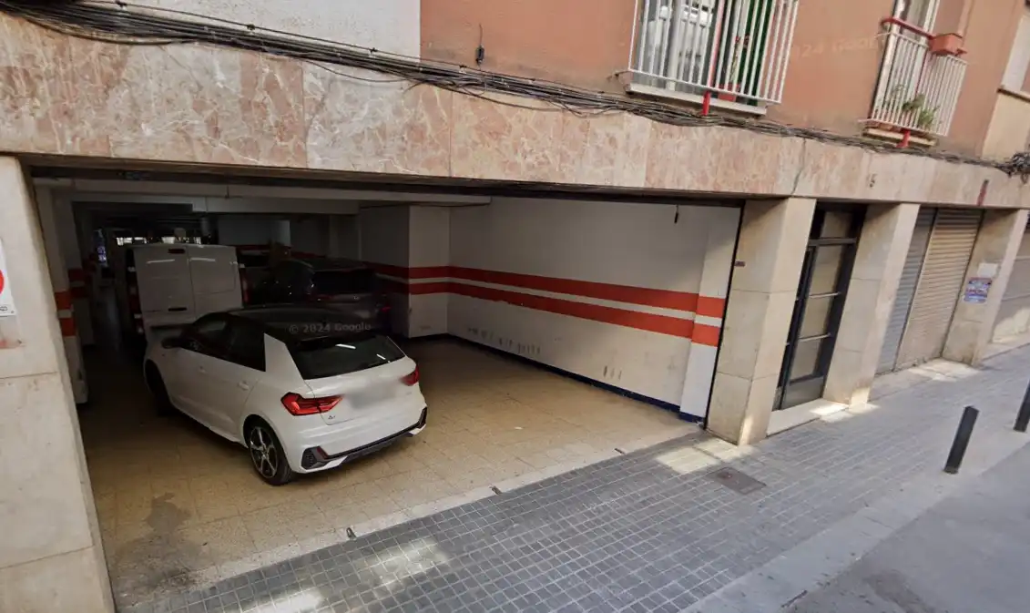 Fabrikhallen zum Verkauf in Carrer de Batista i Roca, Progrés - Pep Ventura