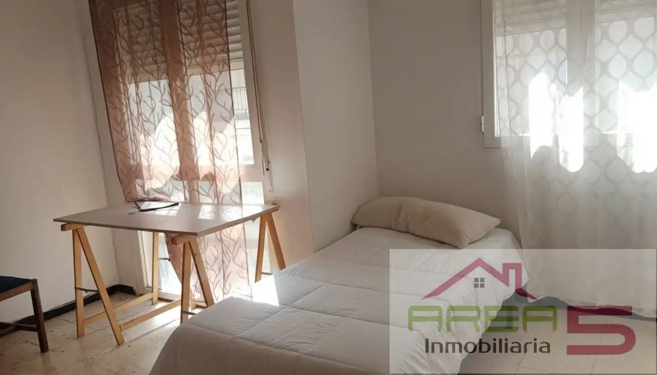 Schlafzimmer von Wohnung zur Miete in Mérida mit Möbliert, Ofen und Waschmaschine
