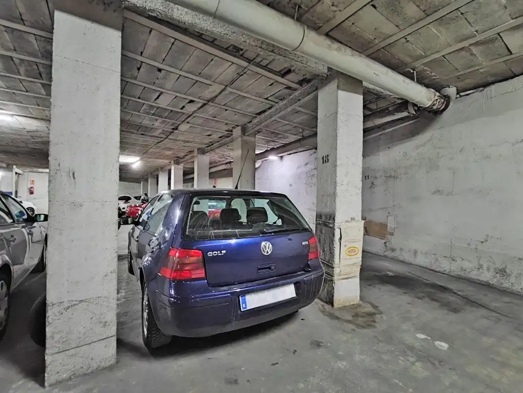 Parking of Garage for rent in Granada