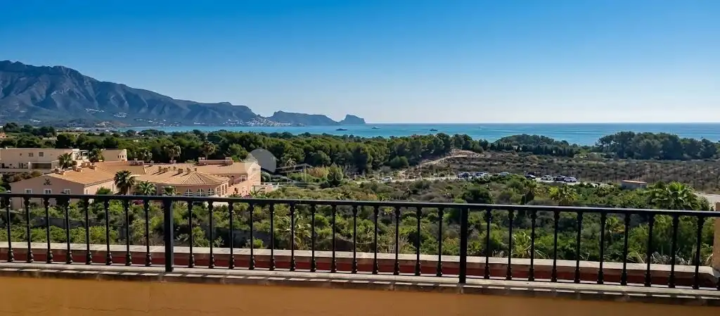 Bungalow con terraza en venta en Escandinavia - Cautivador