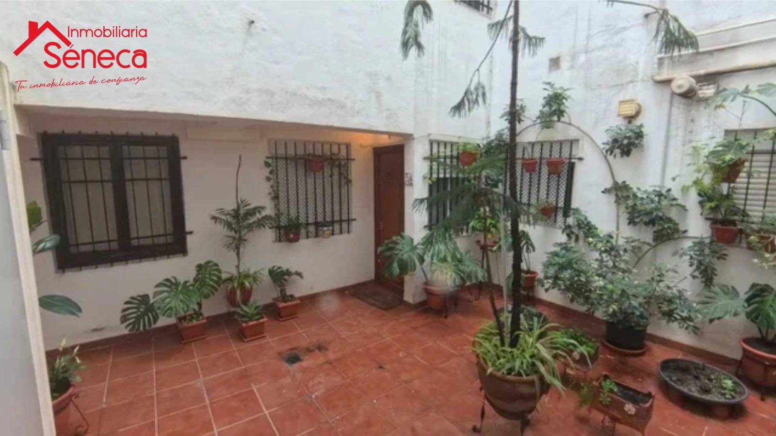 Jardín de Piso en venta en  Córdoba Capital con Aire acondicionado, Calefacción y Terraza