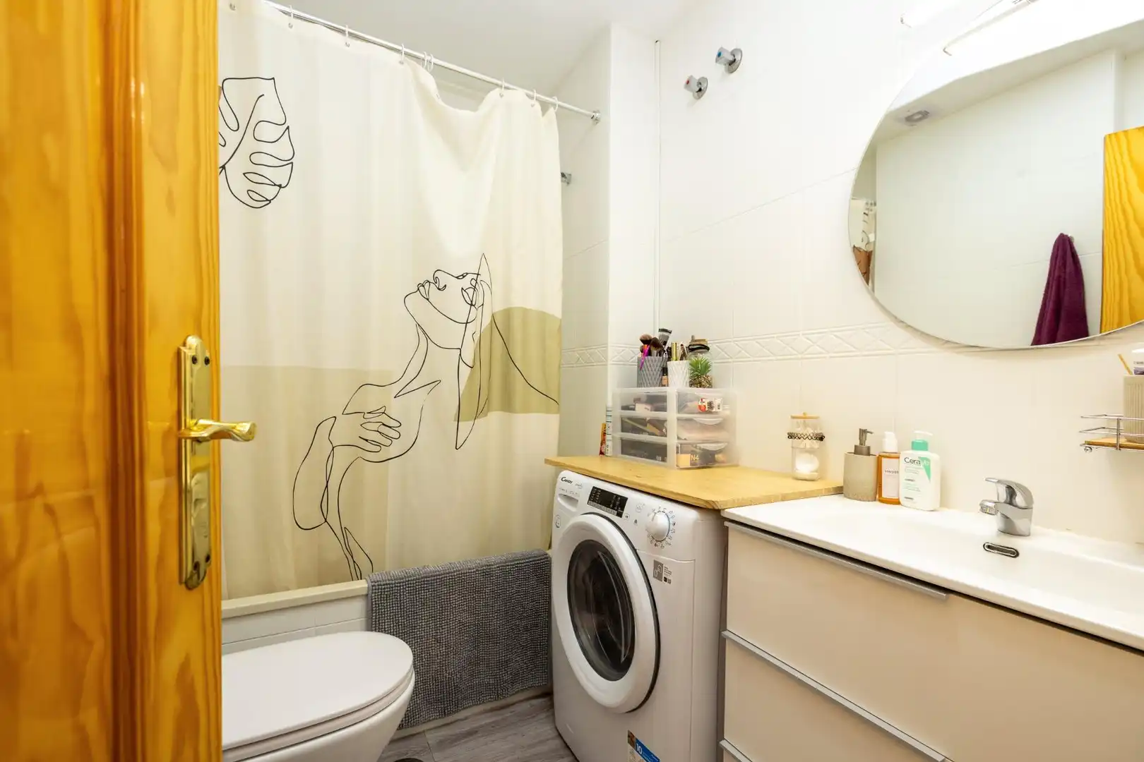Flat with terrace for sale in Calle GONZALO DE BERCEO 12, imagen 13