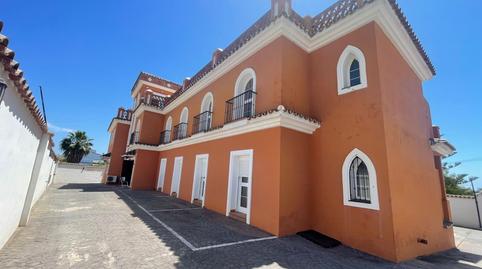 Foto 2 de Edifici en venda a Guadalobón, Estepona