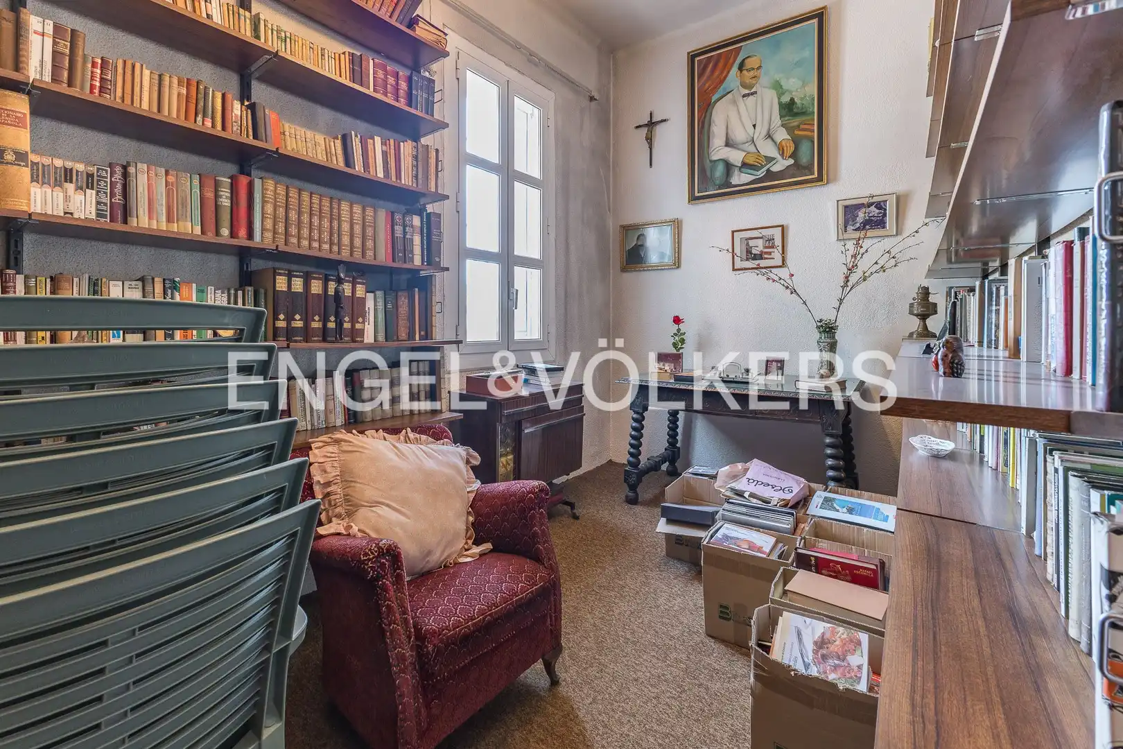 Wohnzimmer von Country house zum Verkauf in Barcelona mit Heizung, Parkett und Terrasse