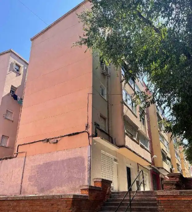 Vista exterior de Pis en venda en Madrid