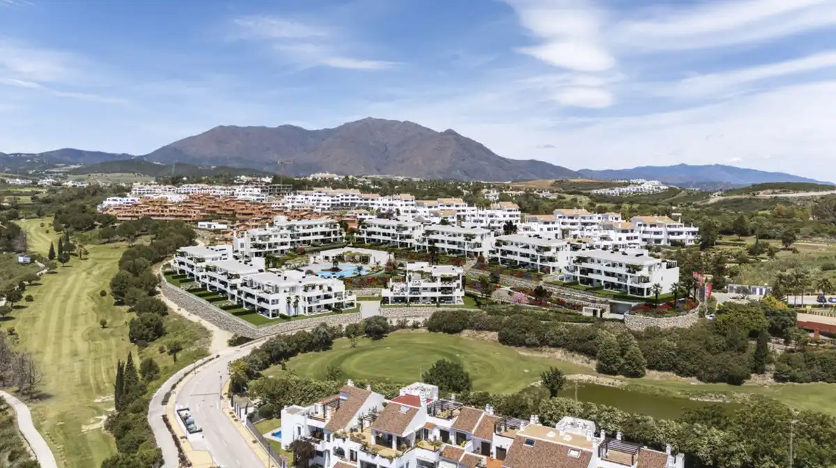 Vista exterior de Apartamento en venta en Casares con Aire acondicionado, Terraza y Trastero