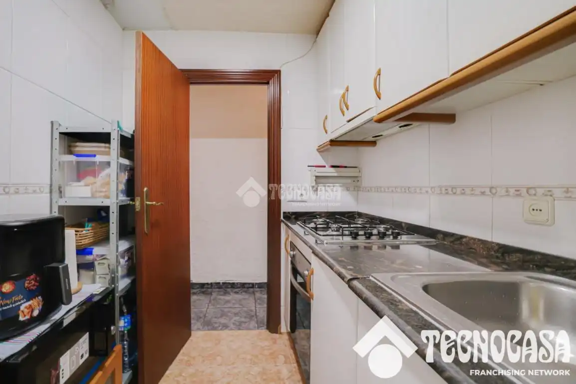 Cuina de Pis en venda en Badalona amb Calefacció