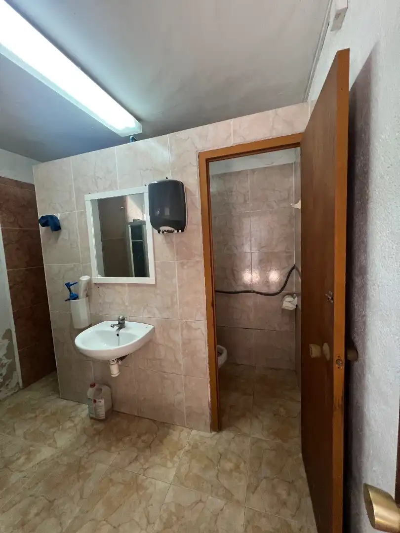 Nave industrial in vendita a Carrer Illes Medes, imagen 7
