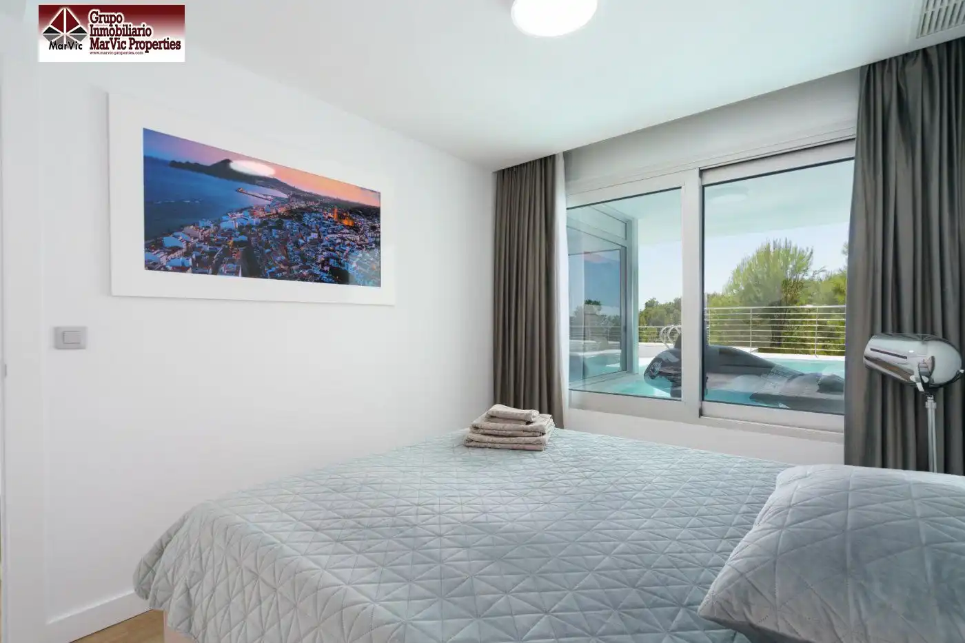 Habitación de Casa adosada en venta en Altea con Aire acondicionado, Calefacción y Terraza