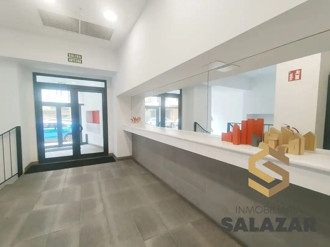 Piso en venta en Bilbao  con Calefacción, Terraza y Trastero