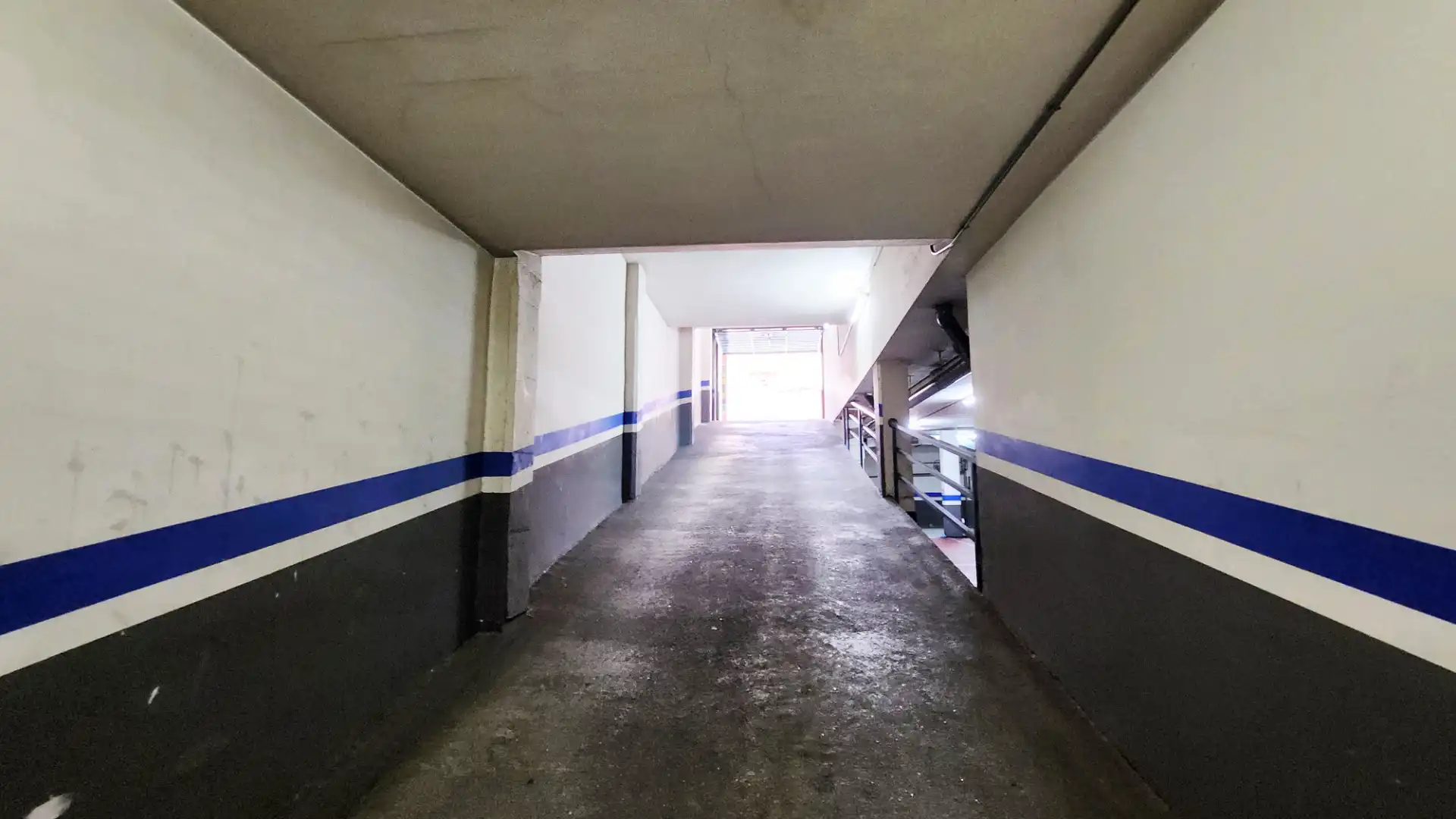 Parkplatz von Garage zur Miete in Barcelona