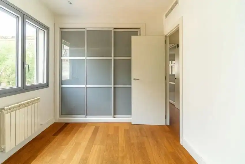 Habitación de Apartamento en venta en Barcelona con Aire acondicionado, Parquet y Terraza