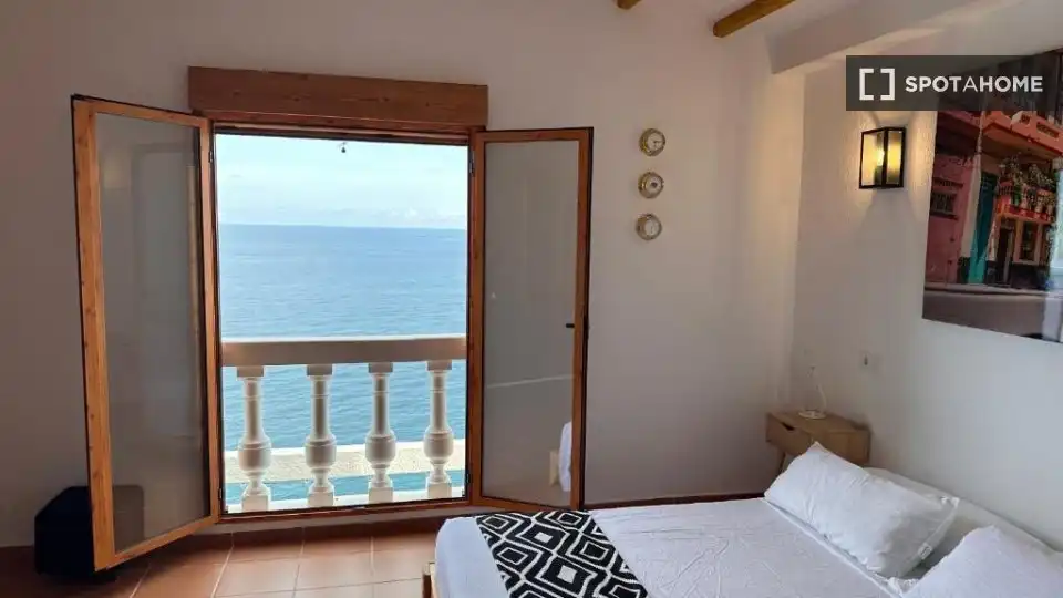 Habitación en Pueblo Acantilado - Lanuza
