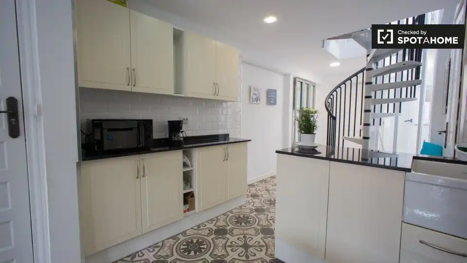 Room in El Cabanyal - El Canyamelar