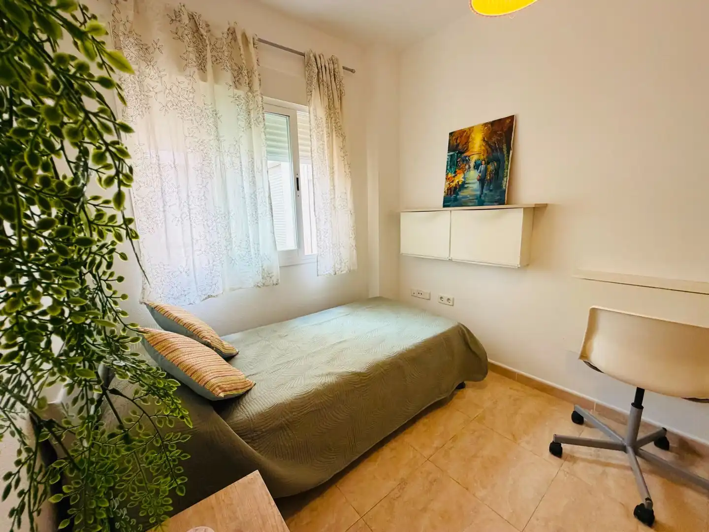 Habitación de Piso en venta en Águilas