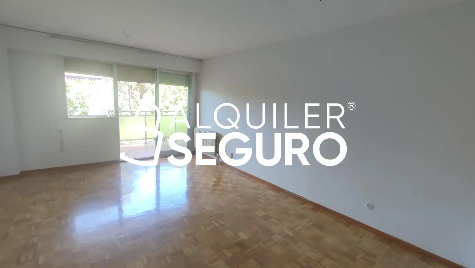 Living room of Flat for rent in Tres Cantos  with Heating