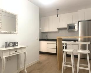 Kitchen of Flat for sale in Plasencia  with Air Conditioner, Furnished and Oven