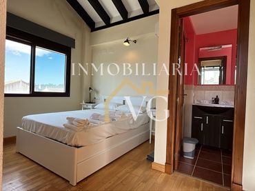 Casa con piscina in vendita a El Ronquillo
