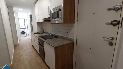 Foto 4 de Apartament en venda a El Raval - Portes Encarnades, Alicante
