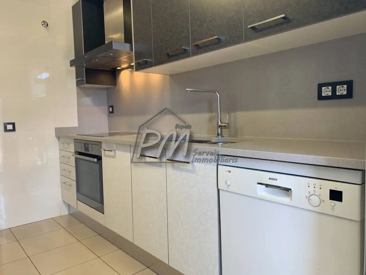 Flat for sale in Eixample Sud – Migdia