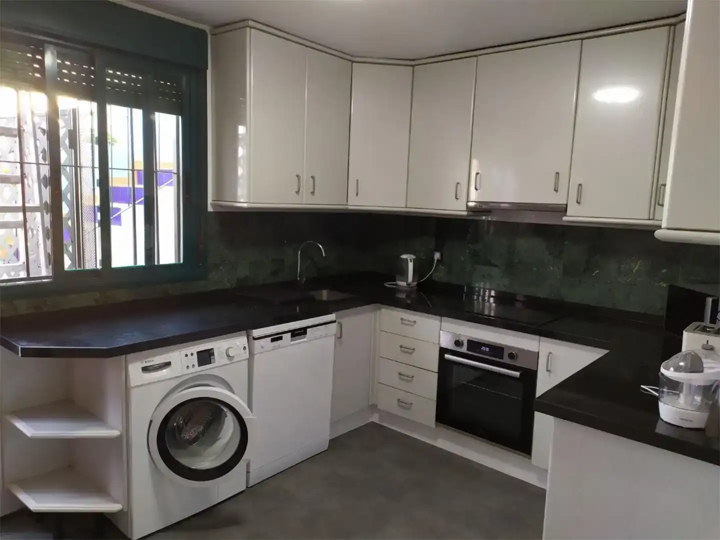 Kitchen of Flat for rent in Marbella  with Air Conditioner and Furnished