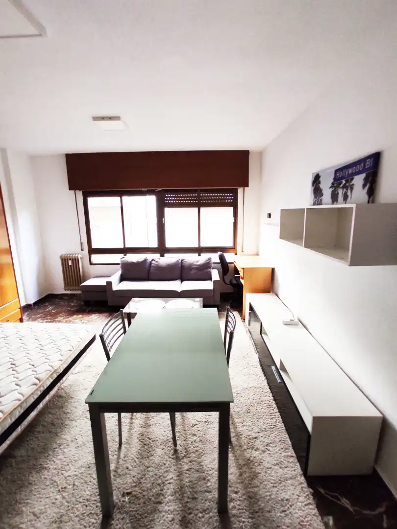 Wohnung zur Miete in Calle Tablas, 9, Centro - Sagrario