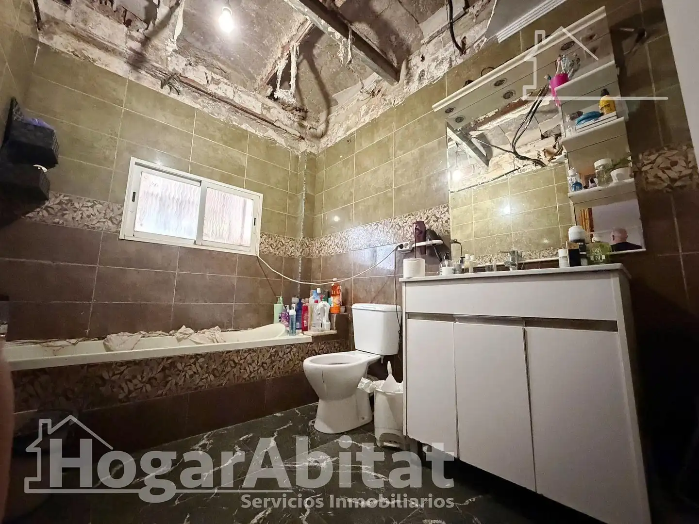 Badezimmer von Wohnung zum Verkauf in Paterna mit Terrasse
