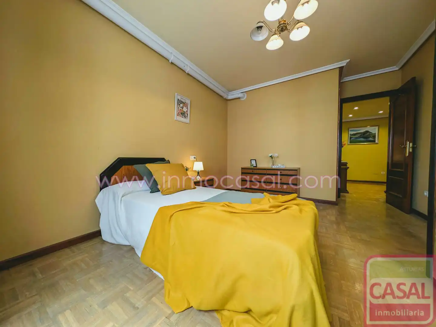 Habitación de Piso en venta en Mieres (Asturias) con Calefacción