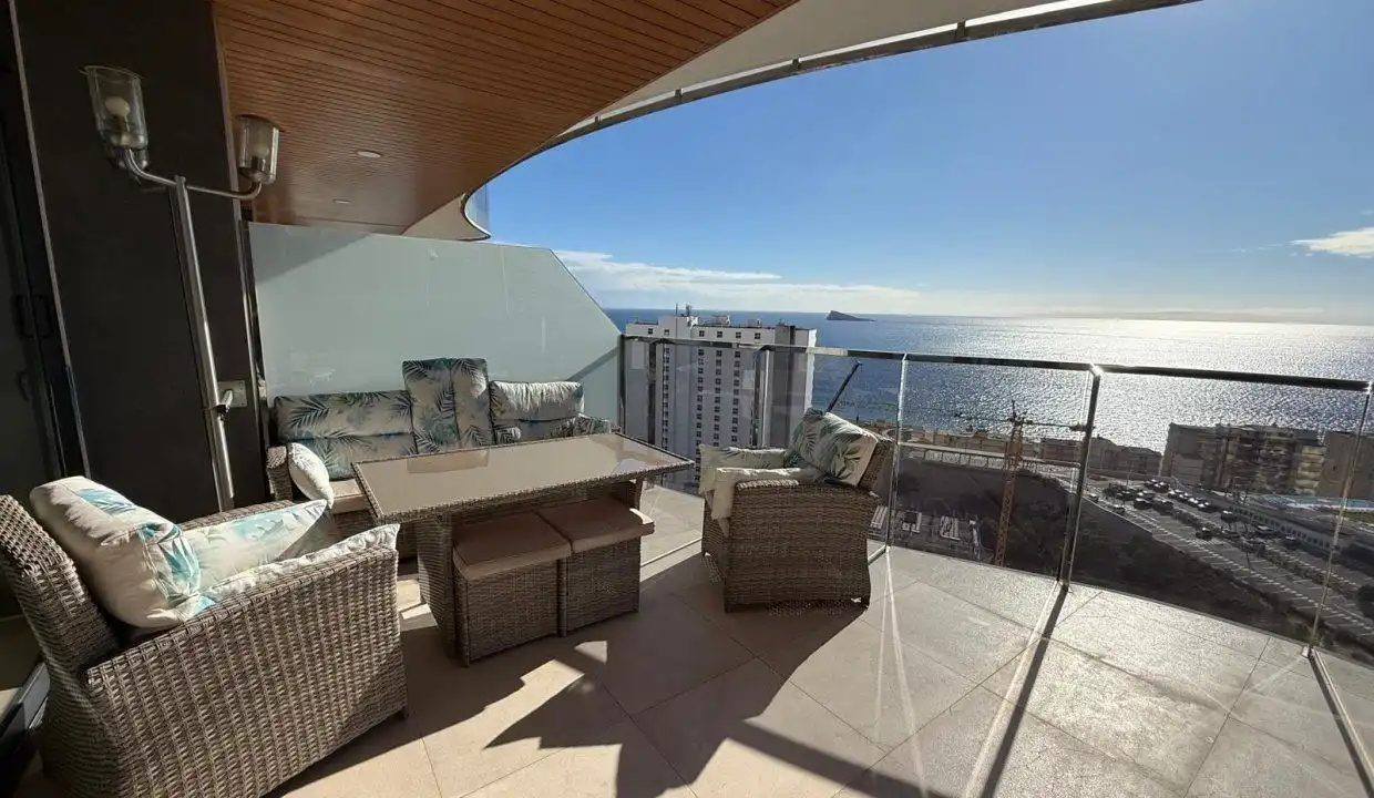 Wohnung mit Pool zum Verkauf in Playa de Poniente