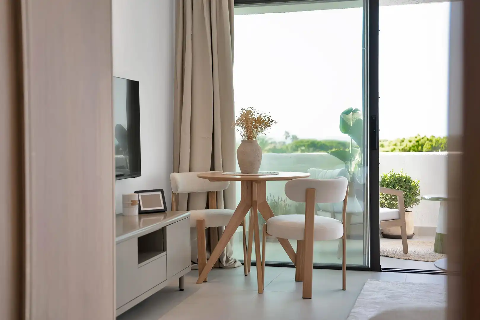Estudio en venta en AV CUESTA CORREA #Es:1 Pl:03 Pt:323 , Marbesa