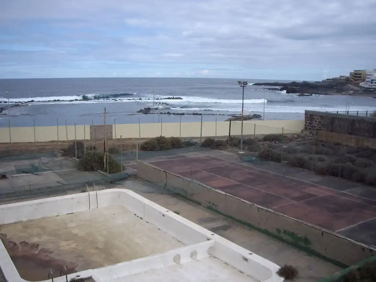 Swimming pool of Land for sale in Arucas