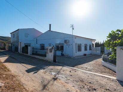 Vista exterior de Casa o xalet en venda en Huércal-Overa amb Aire condicionat, Terrassa i Piscina