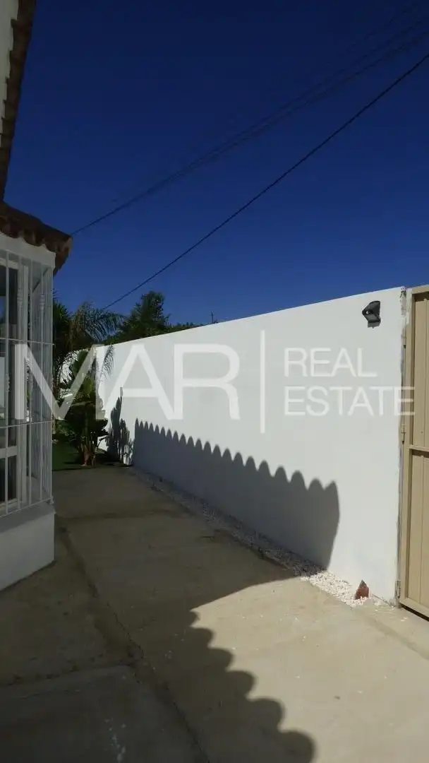 Exterior view of Houses for sale in Chiclana de la Frontera
