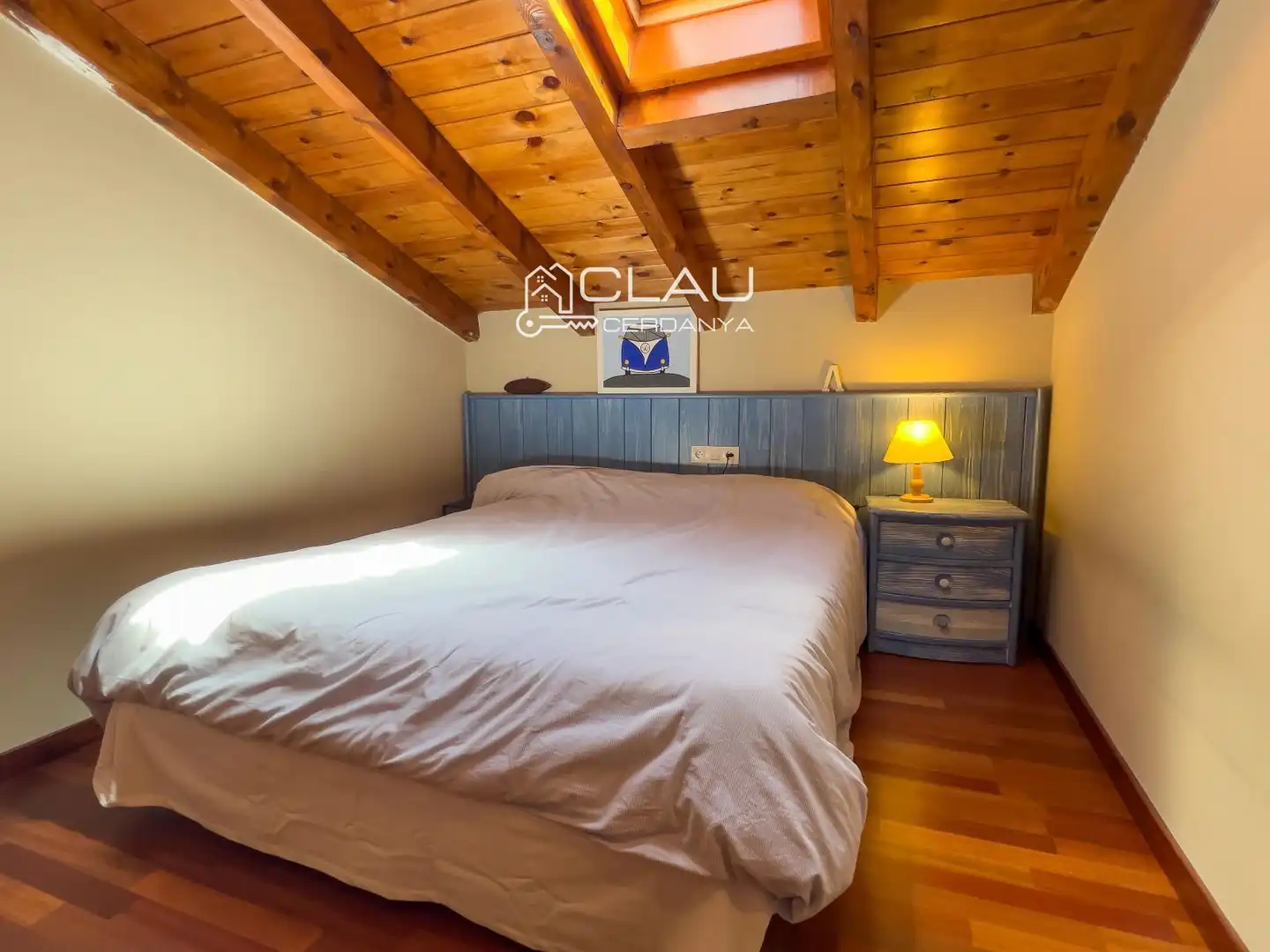Bedroom of Duplexes for rent in Osséja  with Heating, Parquet flooring and Terrace