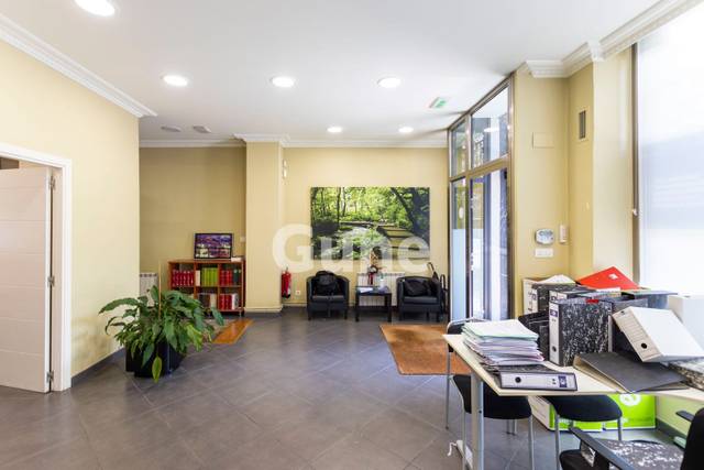 Oficina en Venta en ISLAS FILIPINAS en Zumarraga