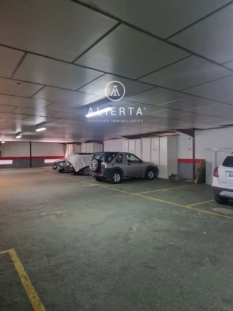 Garaje en venta en Polígono Argualas, Casablanca