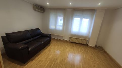 Foto 2 de Piso de alquiler en De Santa Rita de Casia, Barrio de Delicias, Zaragoza Capital