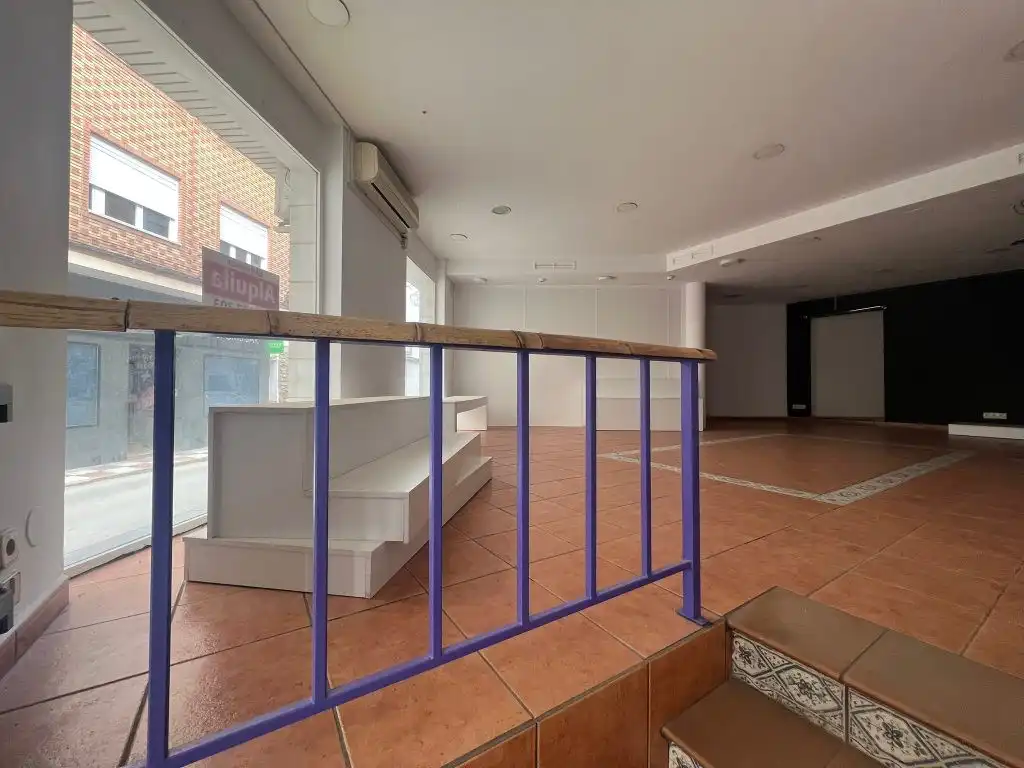 Local comercial en venda a Quintanar de la Orden, imagen 13