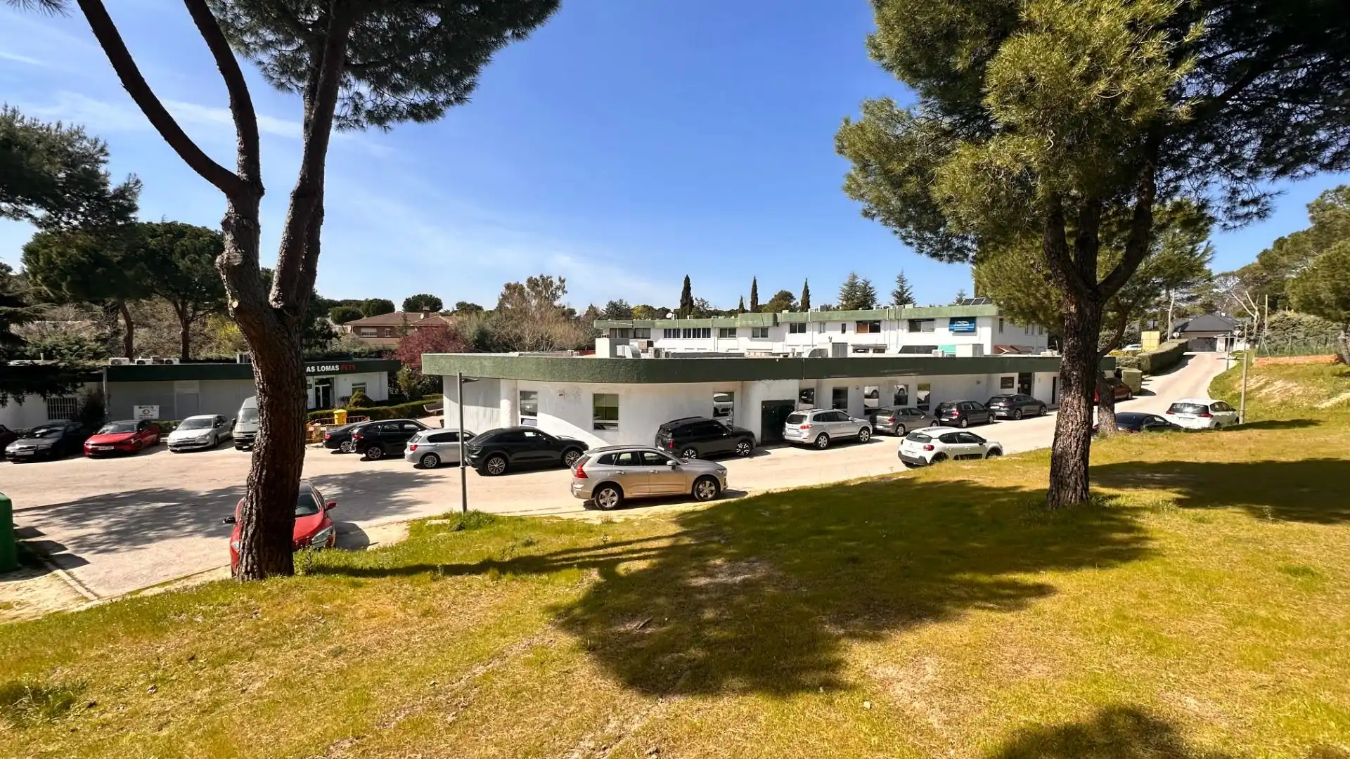 Aparcament de Casa o xalet en venda en Boadilla del Monte amb Aire condicionat, Calefacció i Jardí privat