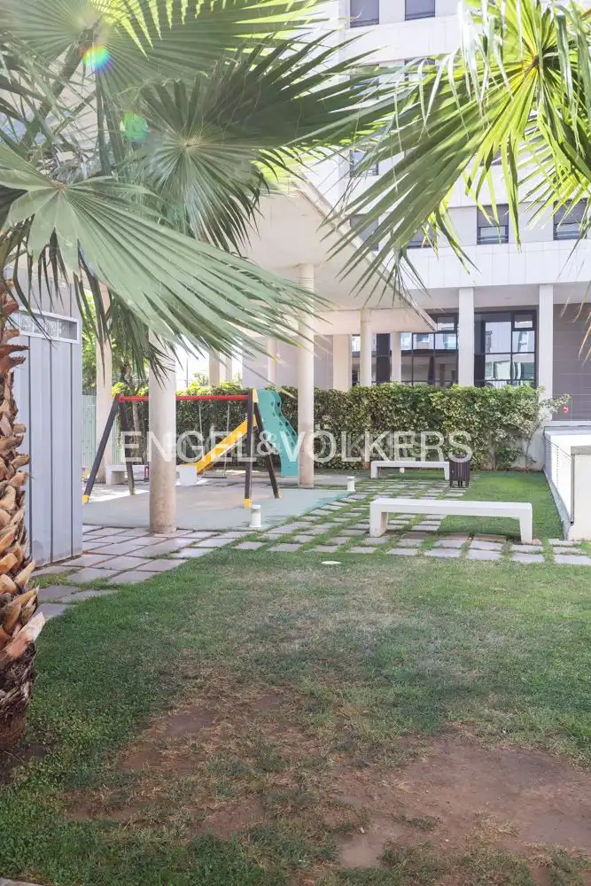 Terrassa de Dúplex en venda en Valencia amb Aire condicionat, Calefacció i Jardí privat