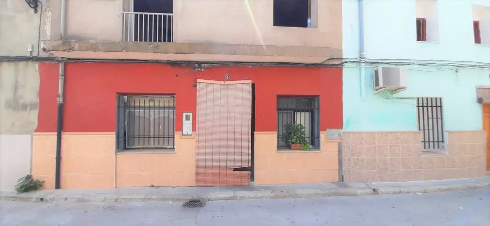 Houses for sale in Calle De Sant Bernat, 5, Carcaixent