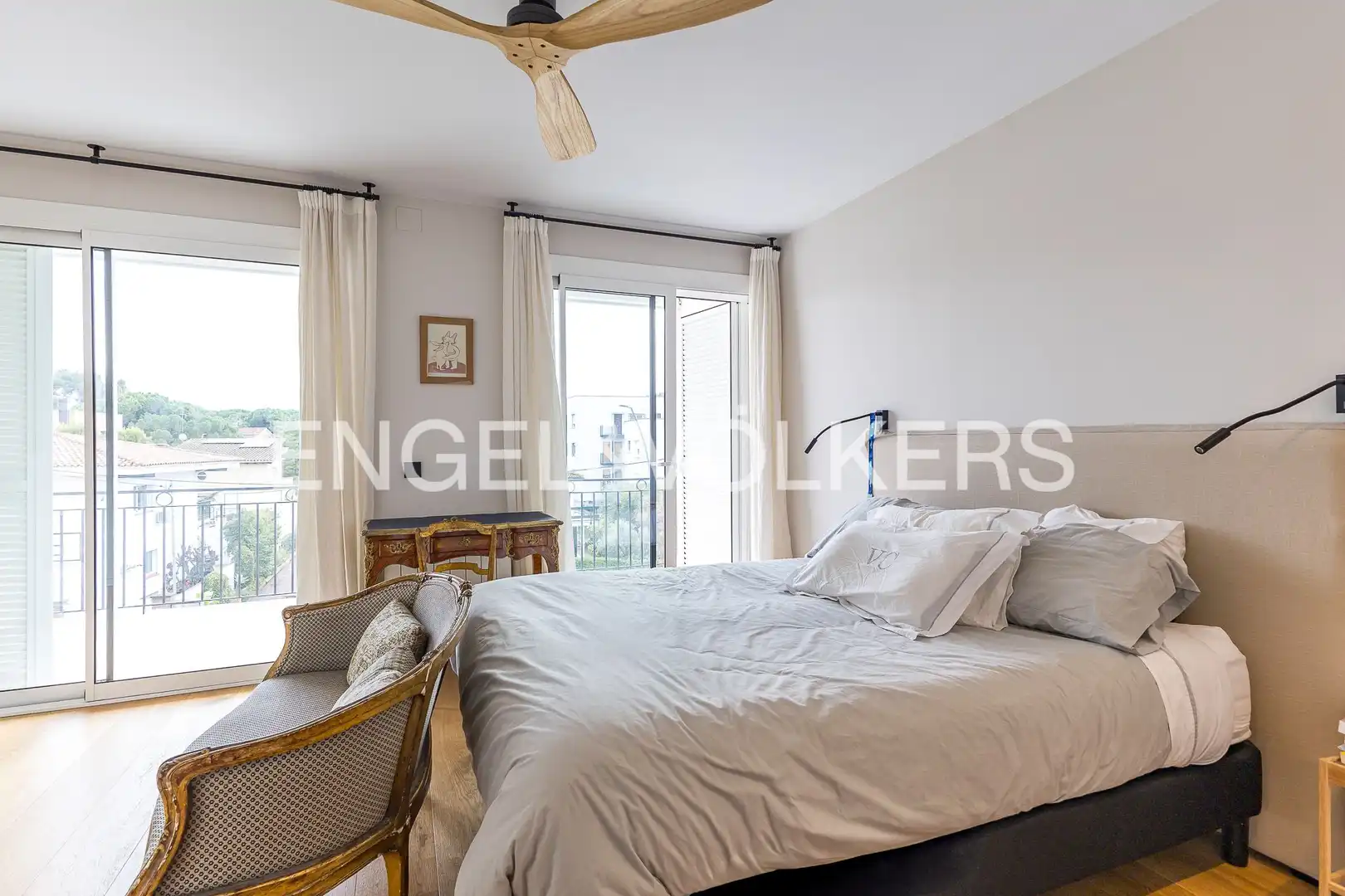 Bedroom of Houses for rent in Castelldefels  with Air Conditioner, Heating and Private garden