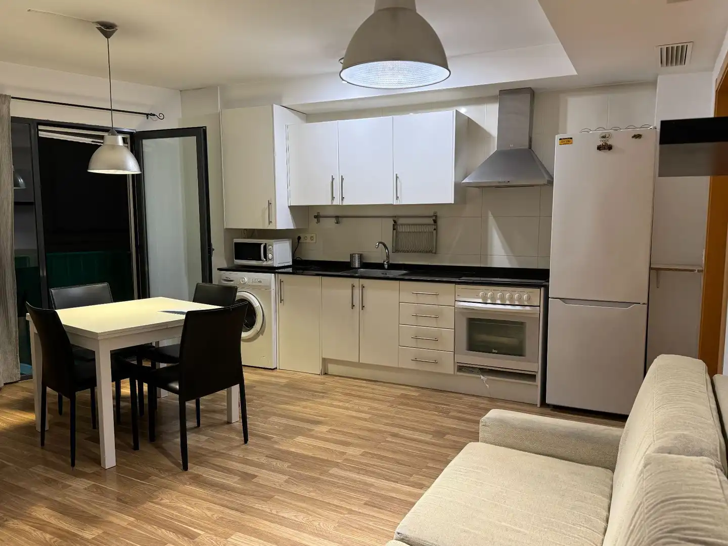 Cocina de Piso de alquiler en Valencia con Calefacción y Amueblado